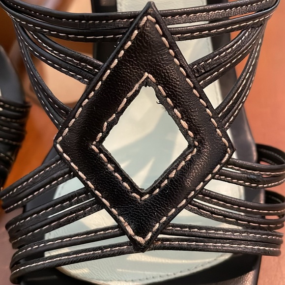 Max studio, black strappy sandals with white stitching. Size 8. Gently used. - Picture 7 of 8